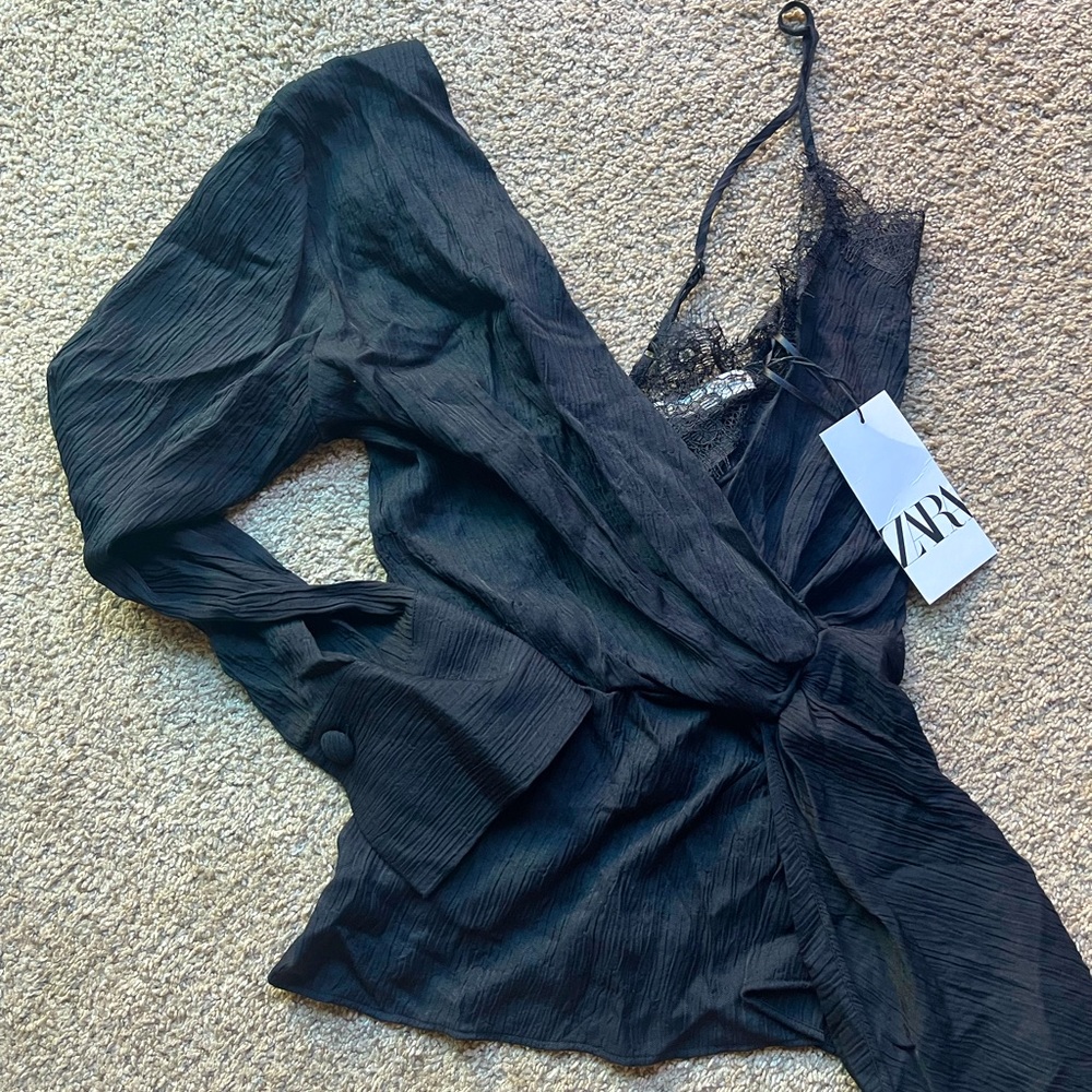 ZARA woman’s top
